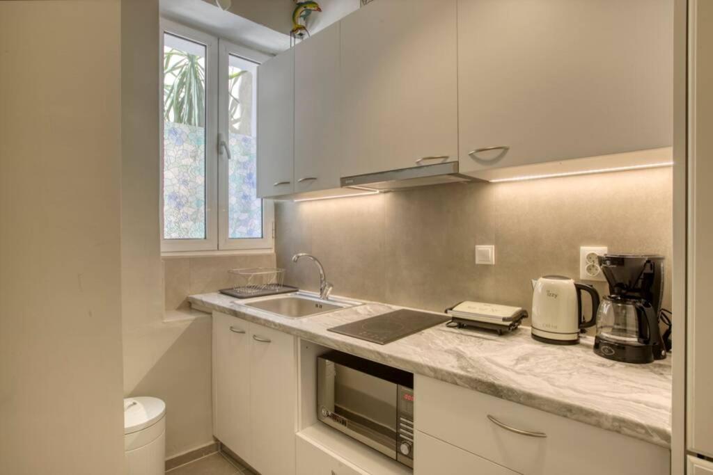 아테네 Plaka Filotheis House A 아파트 외부 사진